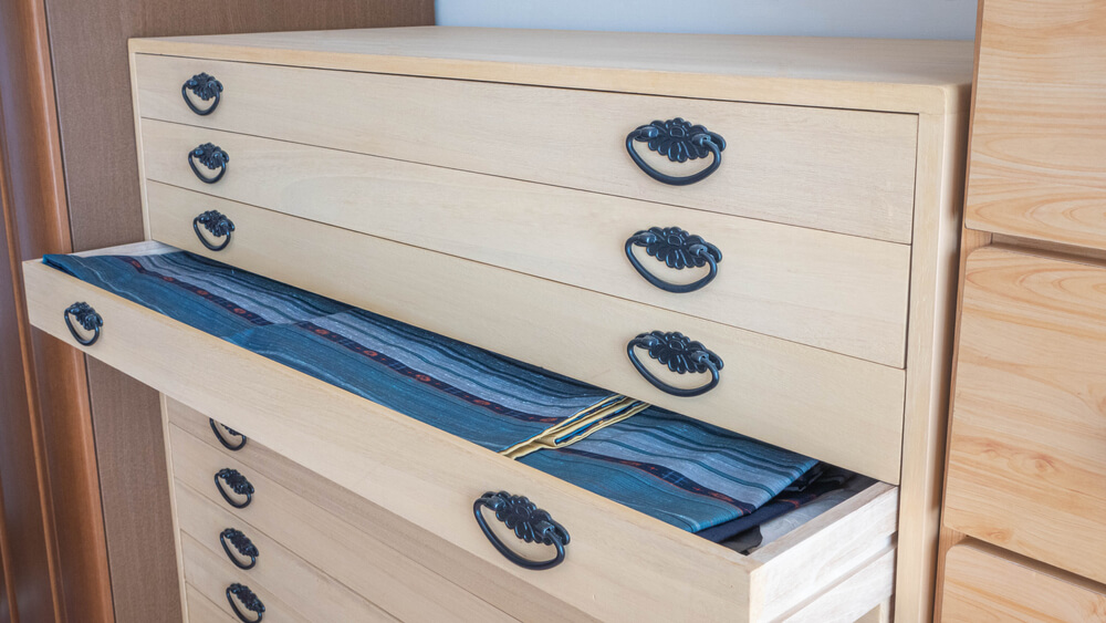 着物が入ったたんす